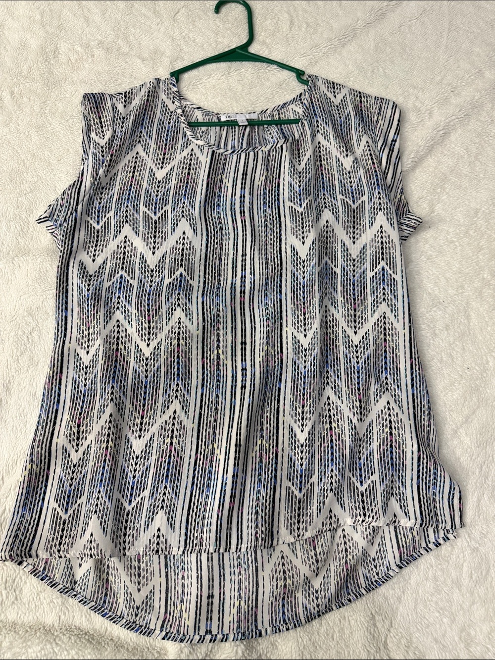 DR2 Women's Chevron Stripe Tunic Top - White, Black, Blue